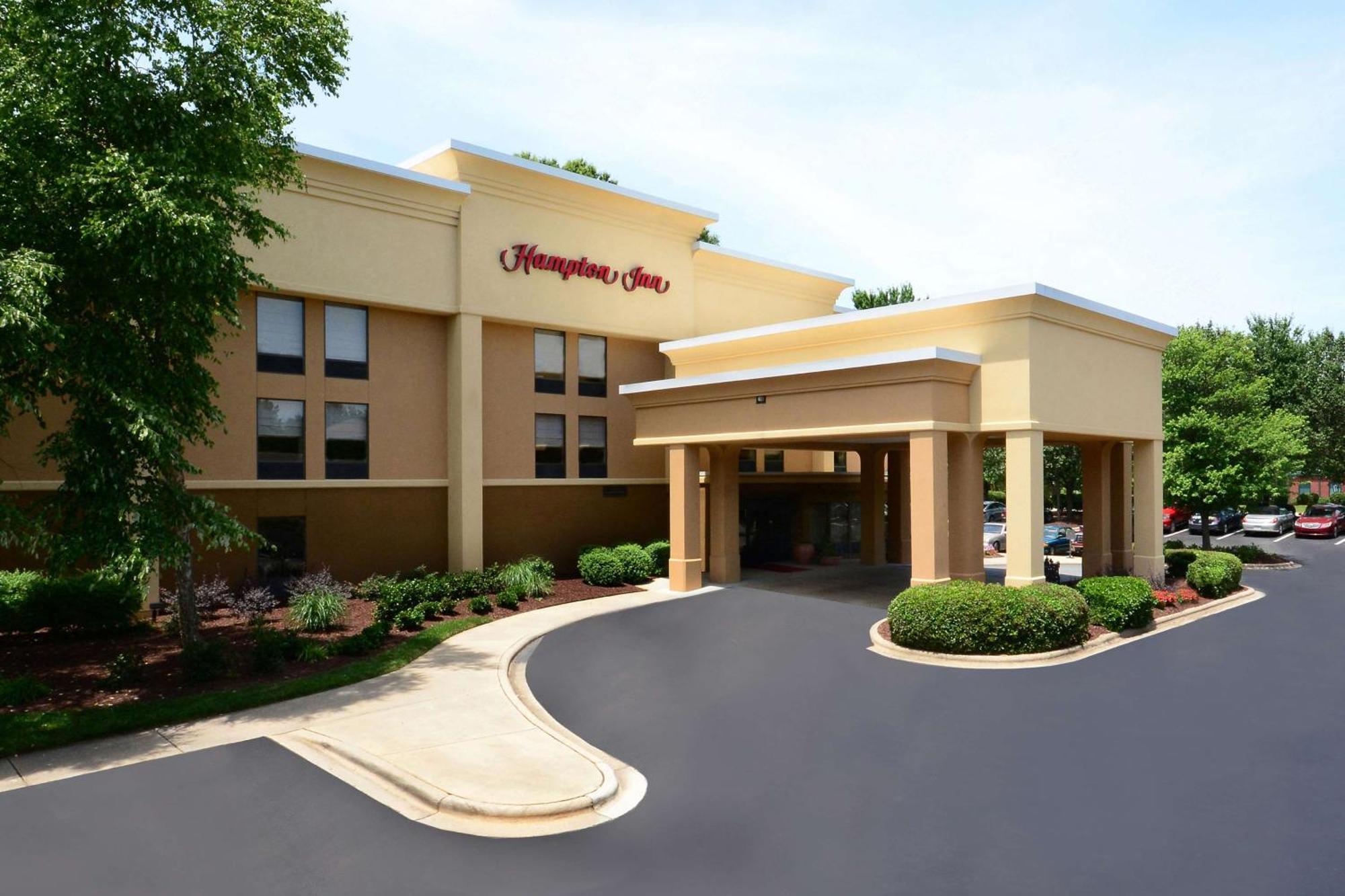 Hampton Inn Raleigh/Town Of Уэйк-Форест Экстерьер фото